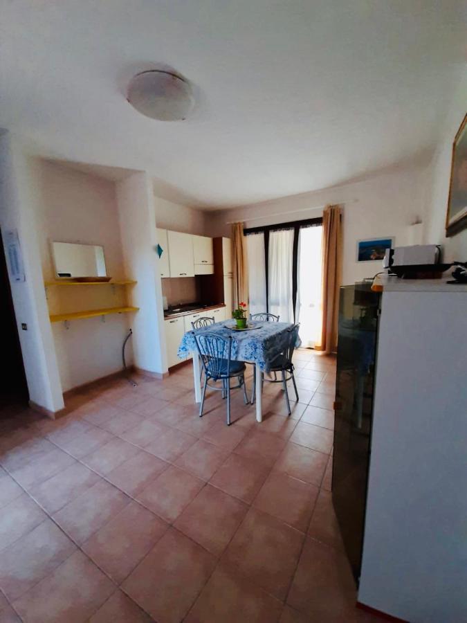 Le Residenze Itaca Lägenhet Porto Pozzo Exteriör bild