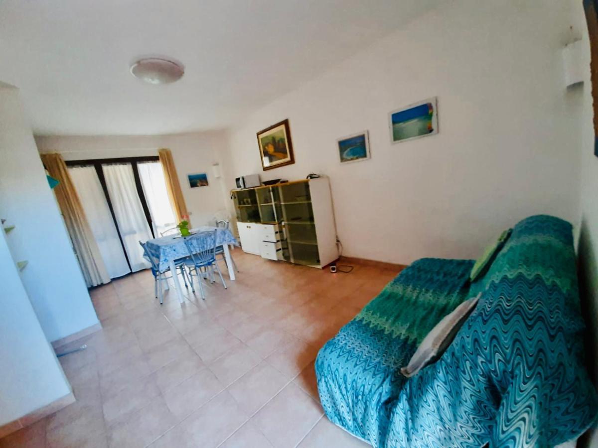 Le Residenze Itaca Lägenhet Porto Pozzo Exteriör bild